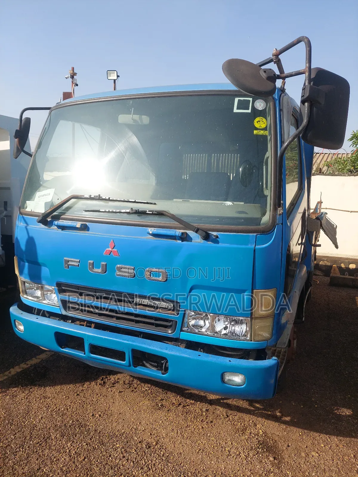Mitshubishi Fuso Fighter Dumper Truck