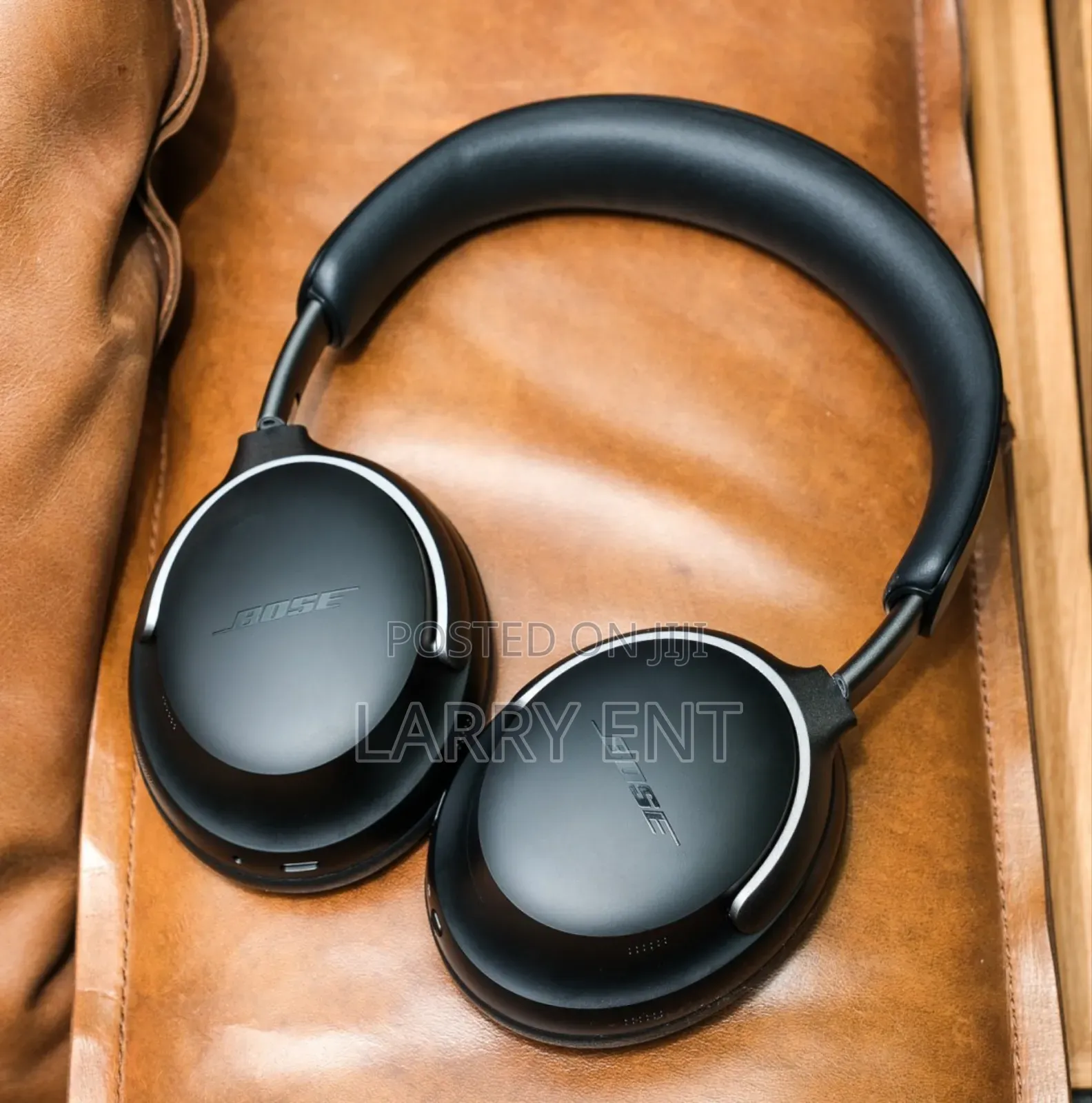 Bose Qc55 Over-Ear Headphones | Deep Bass | Clean Sound