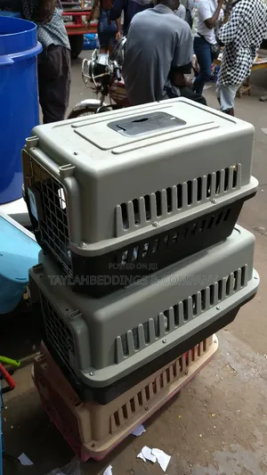 Portable Airline Approved Pet Kennel Cats Cage Car Travel Vet Visit