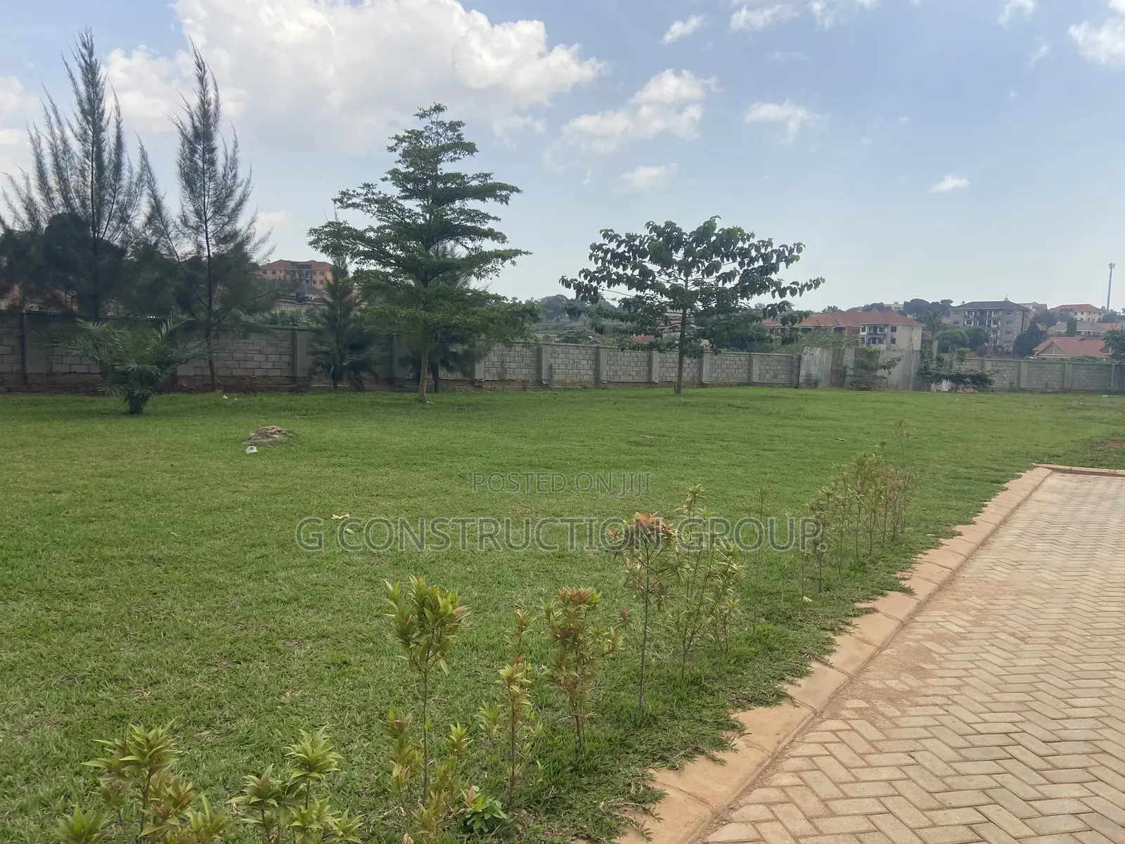 Luxurious And Spacious Gardens For Weddings And Functions In Kisasi