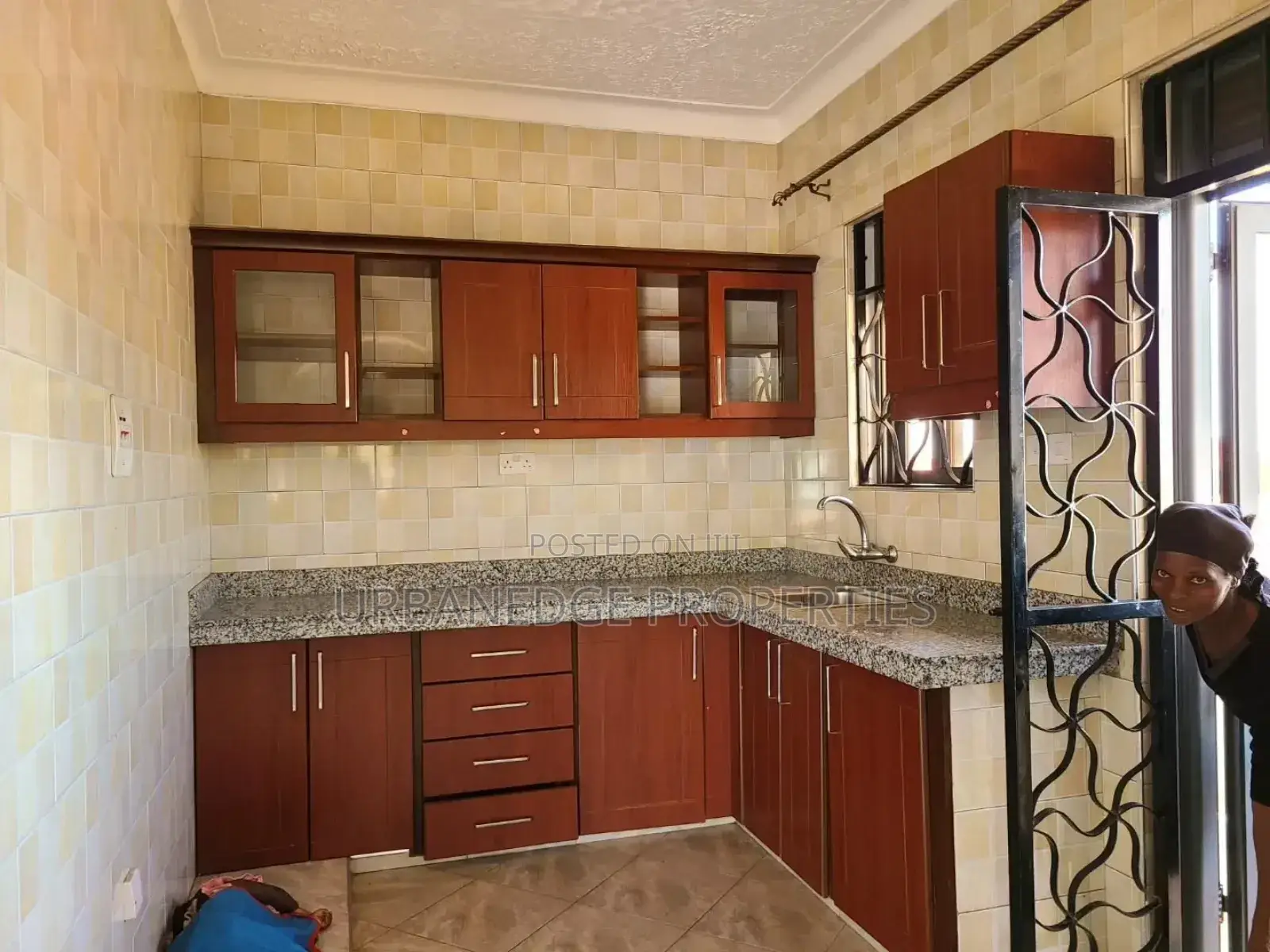 2bdrm Apartment in Salama Road, Central Division for rent
