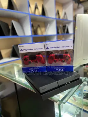 Playstation 4 Standard Gaming Made Easy, 2 Pads, 13 Games