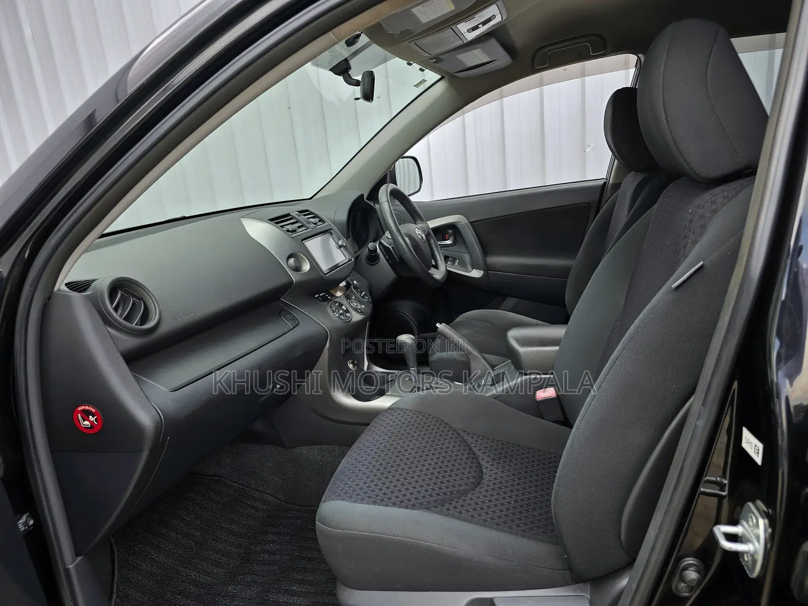 Toyota Vanguard 2012 Black