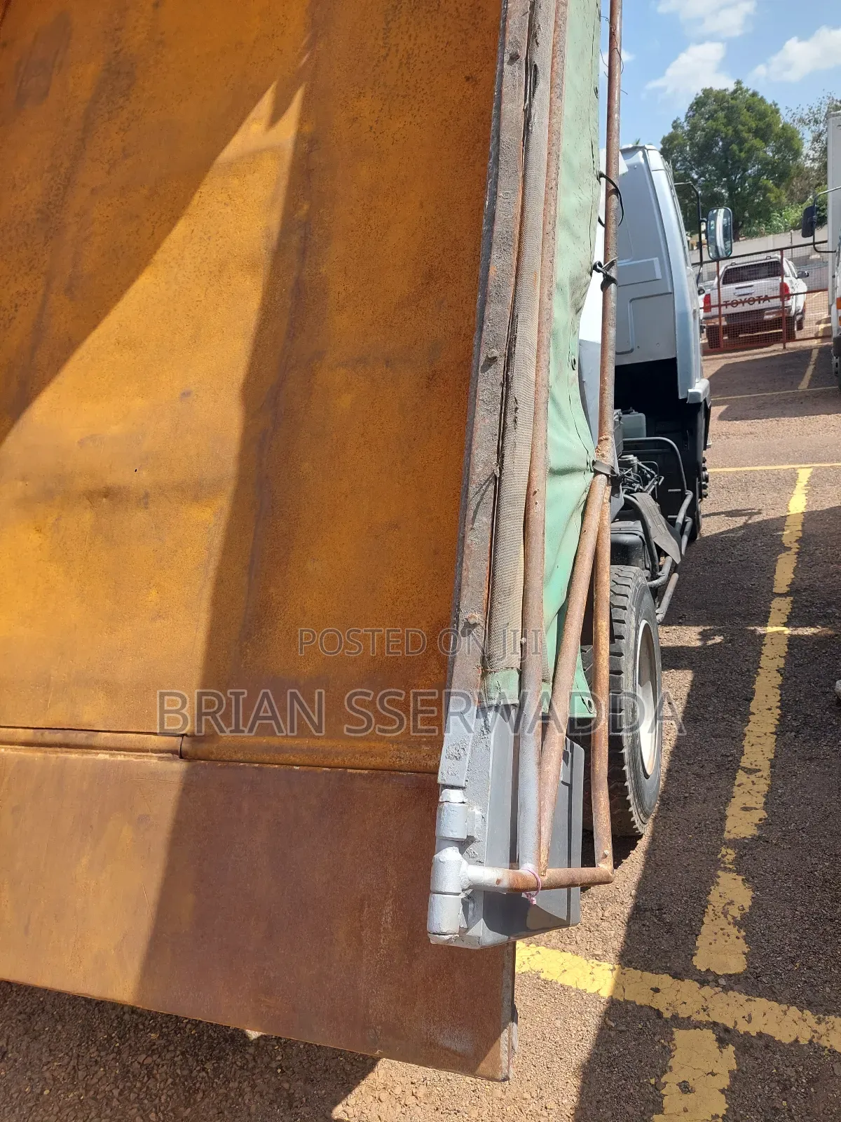 Isuzu Forward Dumper 6he1 Engine With the Best Engine Performance