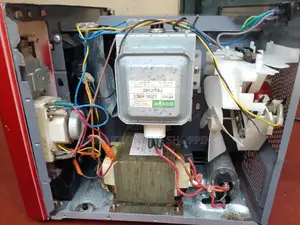 Microwave Oven for Spare Parts / Repair Available on Sale