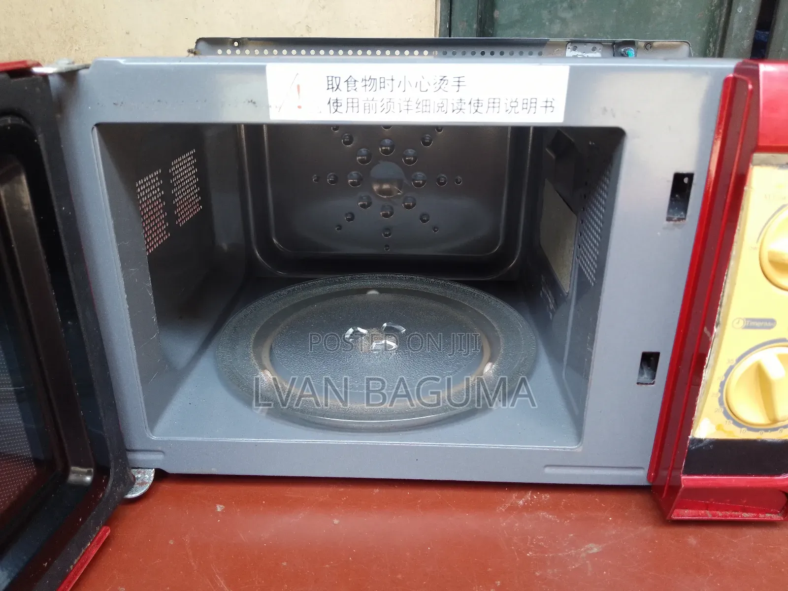 Microwave Oven for Spare Parts / Repair Available on Sale