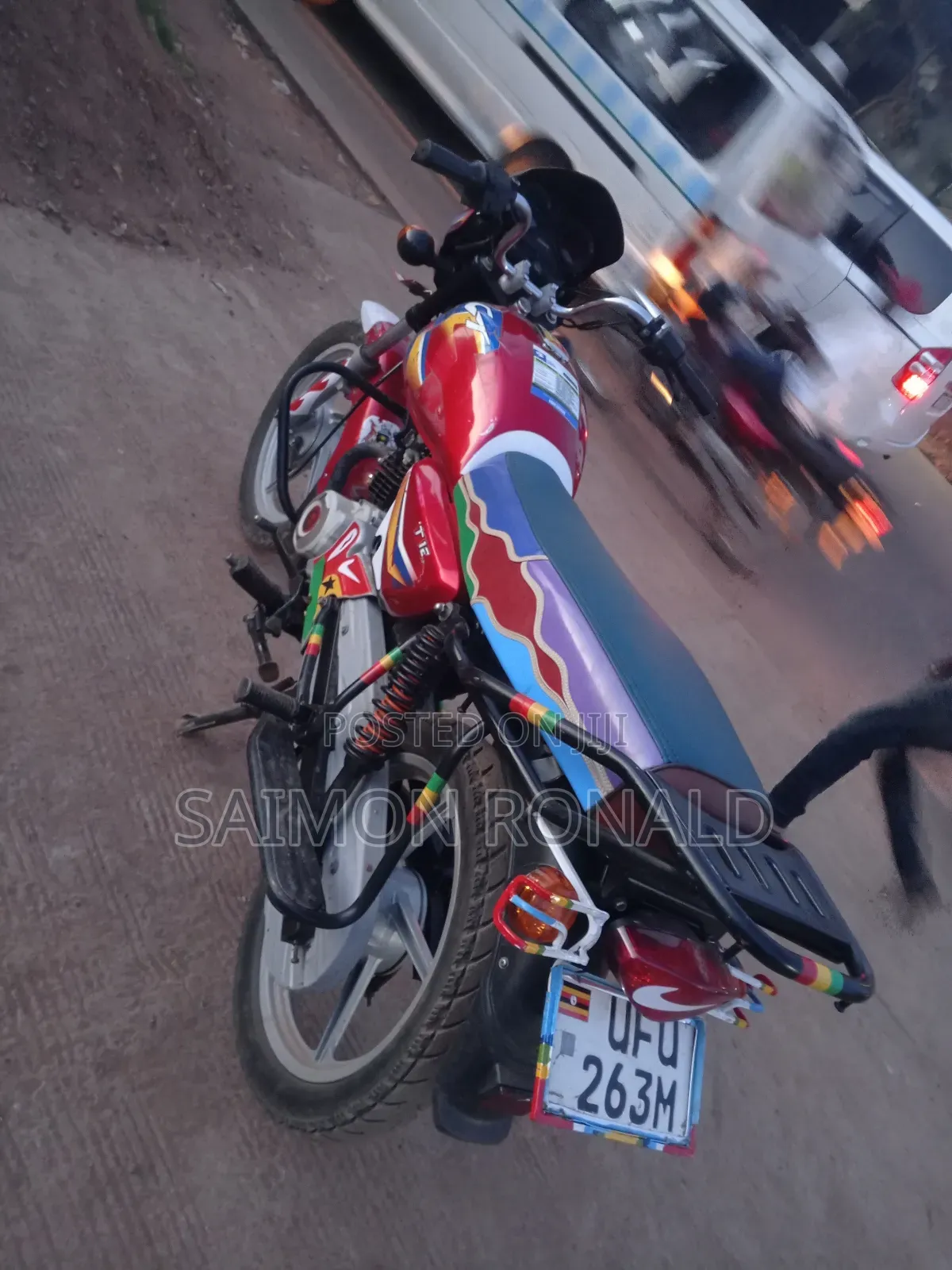 Bajaj Boxer 125 2022 Red