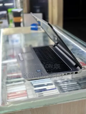 Laptop HP ProBook 450 G3 8GB Intel Core I5 HDD+SSD 128GB