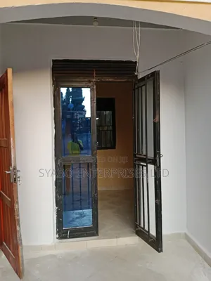 2bdrm House in Kawuku Ggaba Road, Makindye for rent