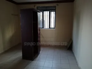 2bdrm House in Kawuku Ggaba Road, Makindye for rent