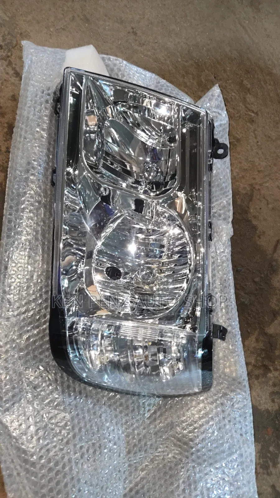 Landcruiser 100 Signus Headlamp