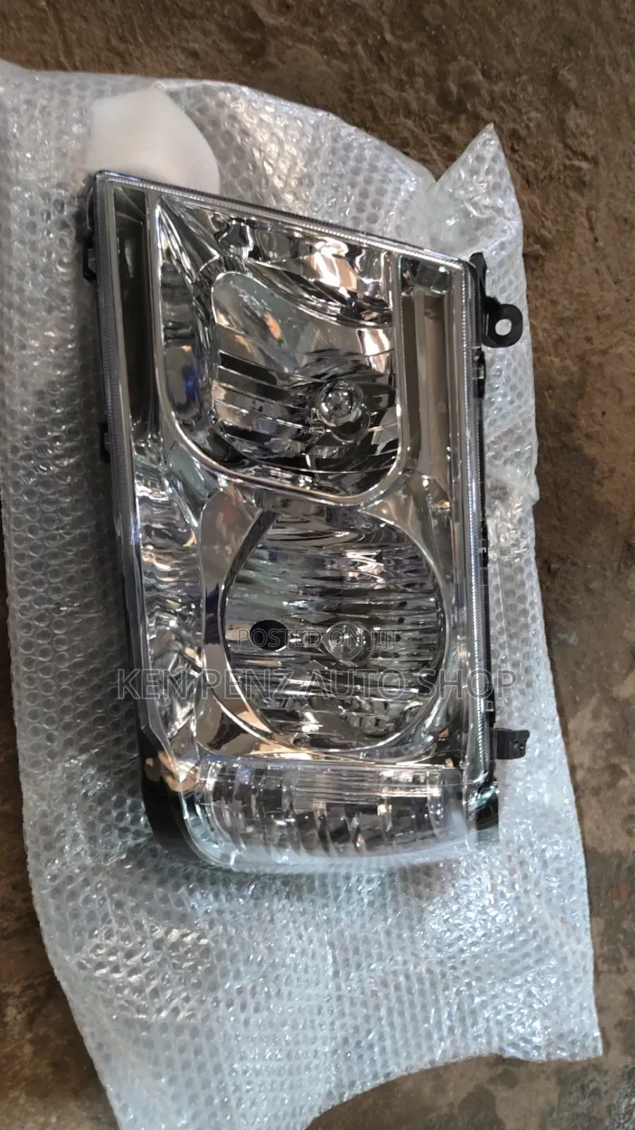 Landcruiser 100 Signus Headlamp