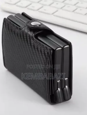 Carbon Fiber Credit Card Holder