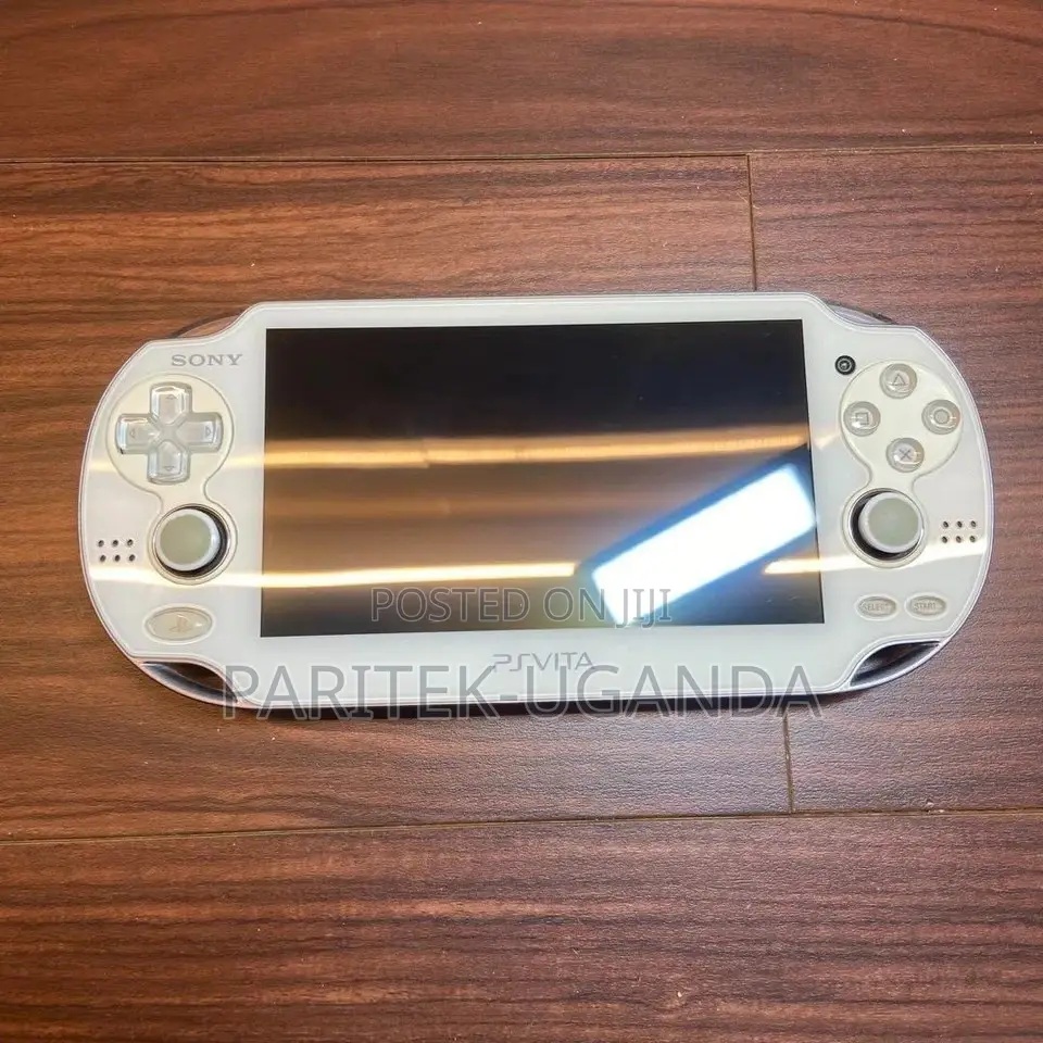 Psvita 1000 Crystal White Console 3975