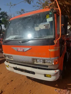 Hino Ranger Fuel Tank Truck Ordinary With H07d Engine