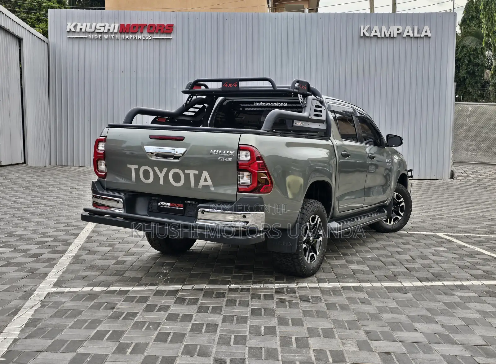 Toyota Hilux 2018 Green