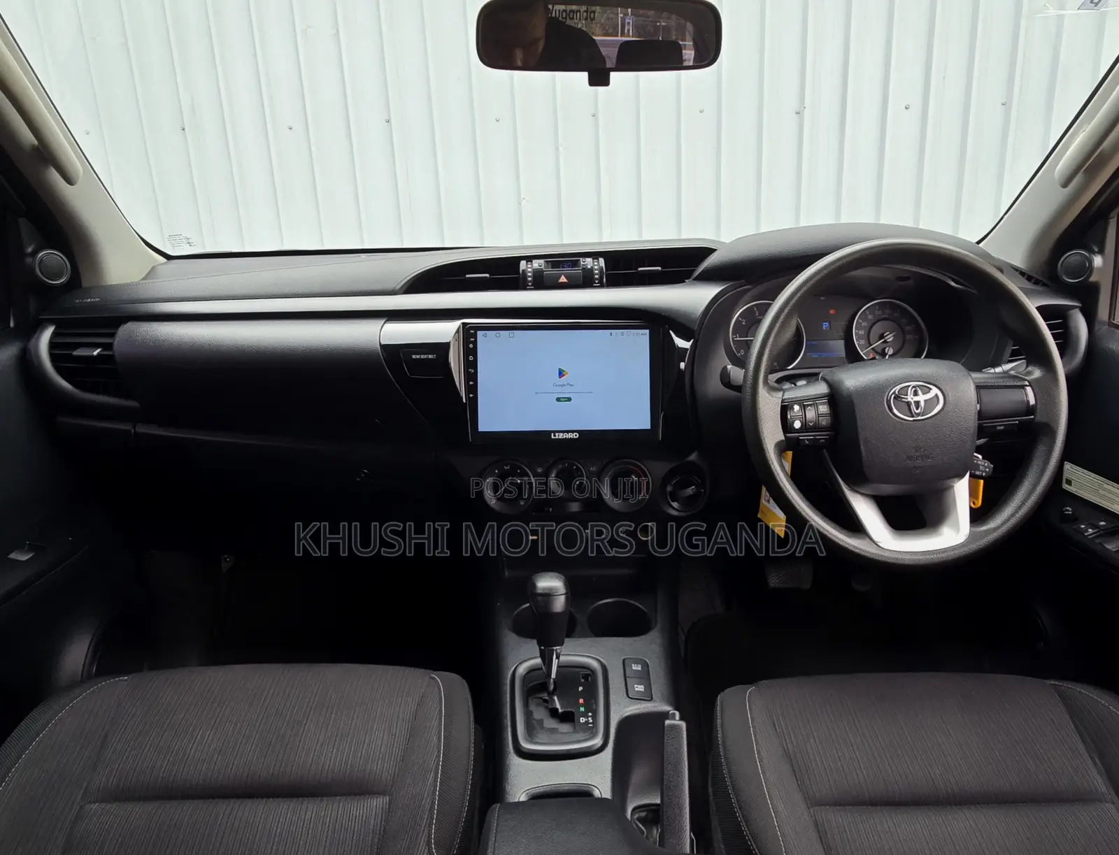 Toyota Hilux 2018 Green