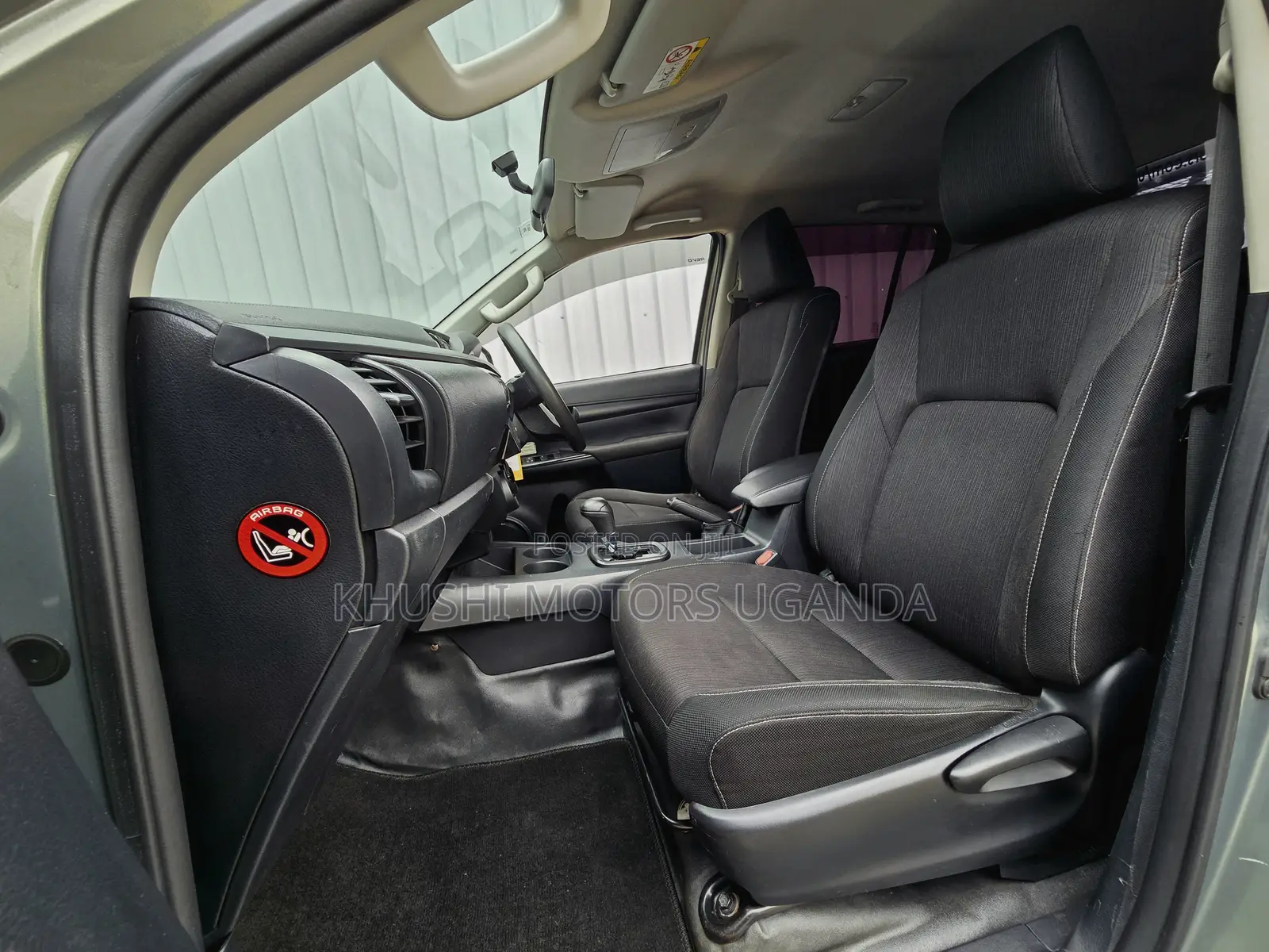 Toyota Hilux 2018 Green