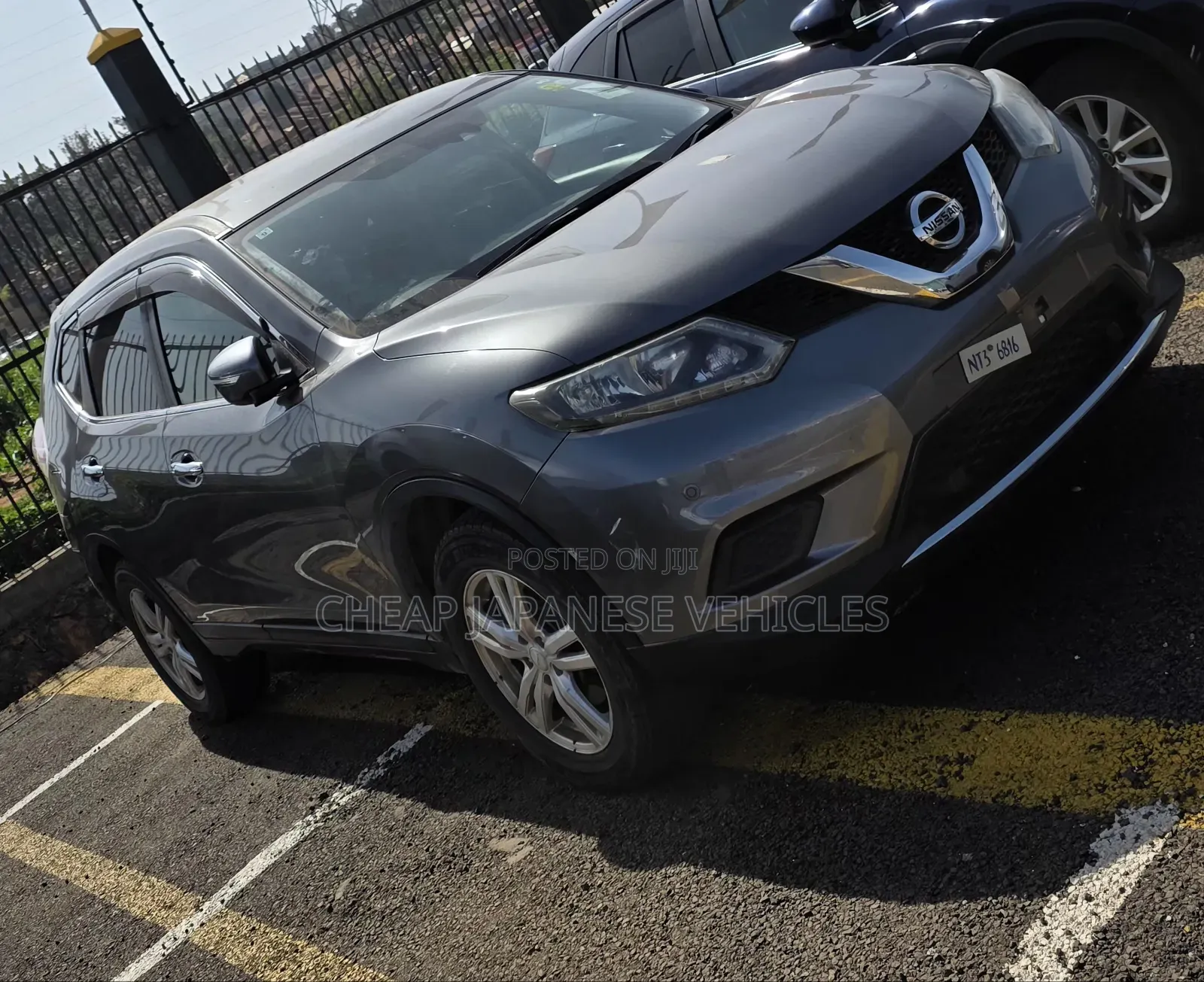 Nissan X-Trail 2.0 Petrol AWD 2016 Gray