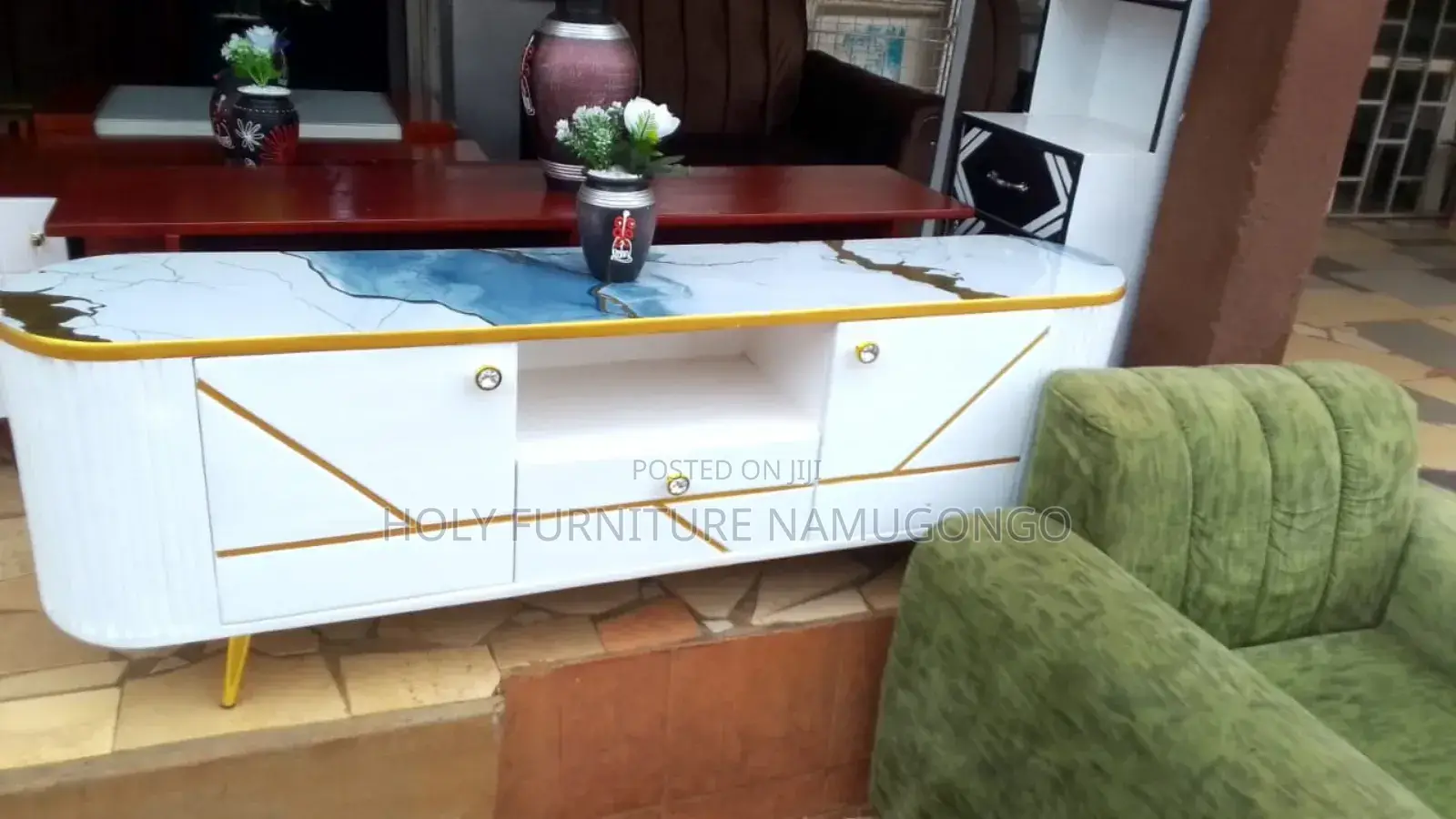 Tv Stand Made Out Of Wooden