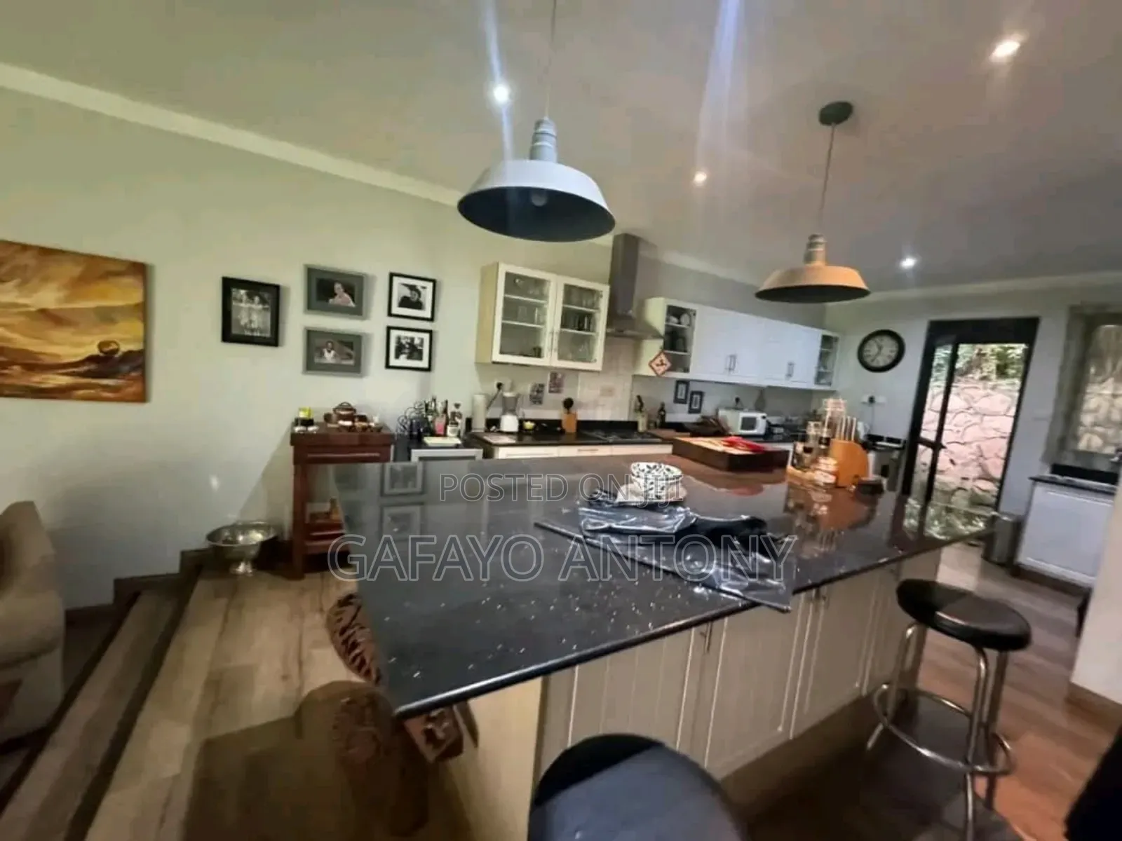 Furnished 4bdrm House in Central Division for sale