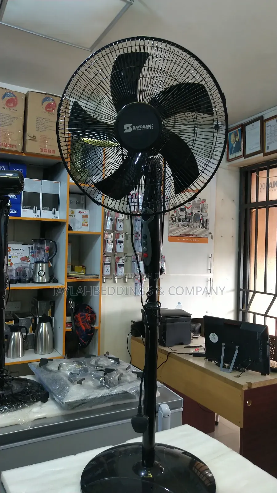 Sayona Stand Fan 16 Inch 3 Speeds Low Noise