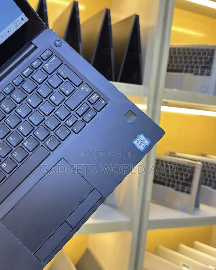 New Laptop Dell Latitude 7280 16GB Intel Core I7 SSD 256GB