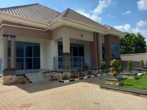 Furnished 4bdrm Bungalow in Kira for sale
