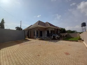 Furnished 4bdrm Bungalow in Kira for sale