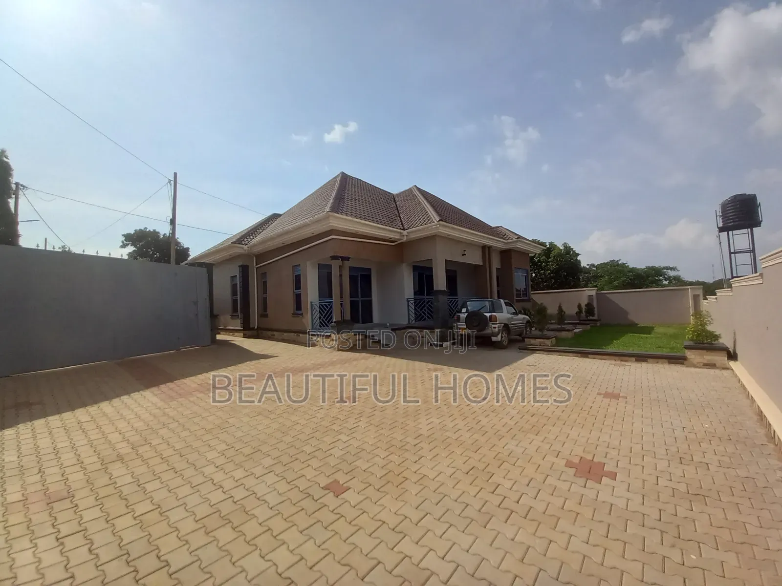 Furnished 4bdrm Bungalow in Kira for sale