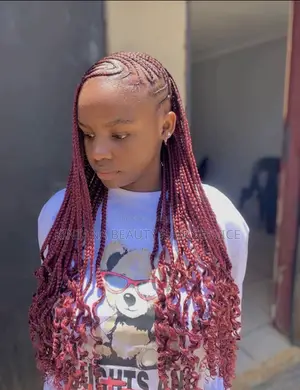 Professional Hair Braiding Services – Knotless, Boho French Curls