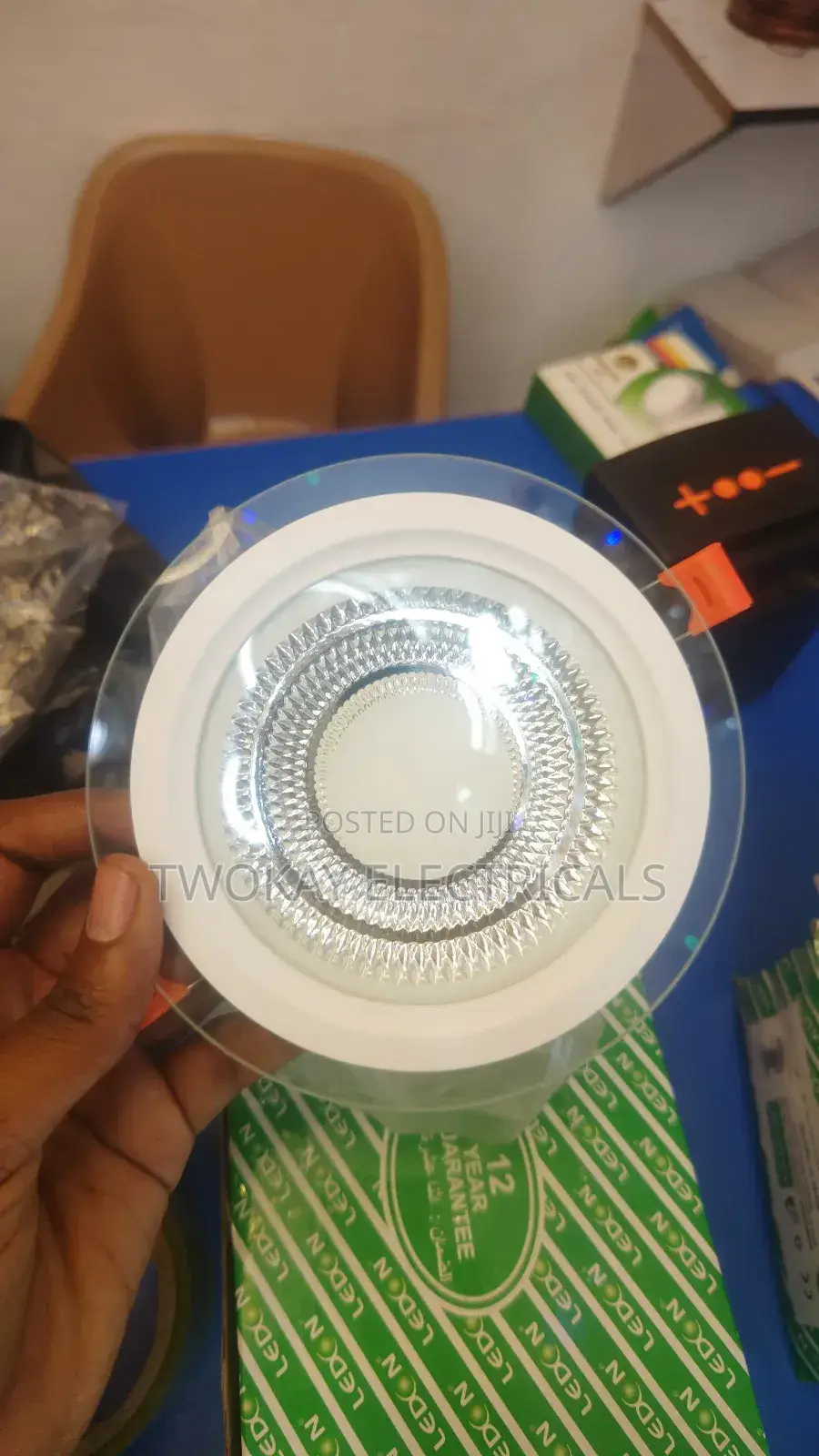 12w Glass Panel Spot Light