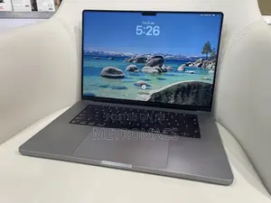 Laptop Apple MacBook Pro 2021 M1 16GB Apple M1 Pro SSD 512GB