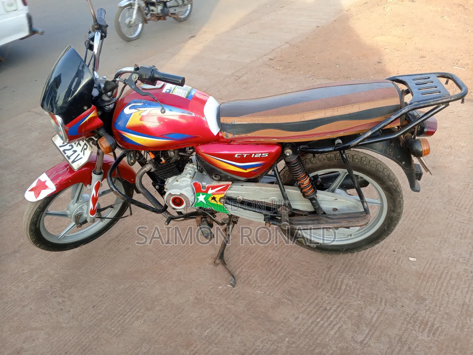Bajaj Boxer 125 2020 Red