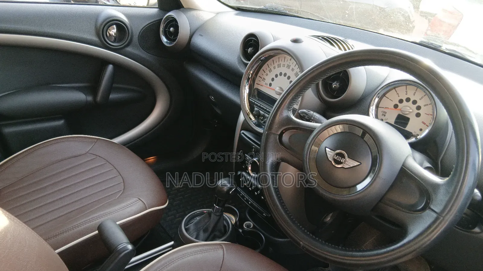 Mini Cooper 2013 Black