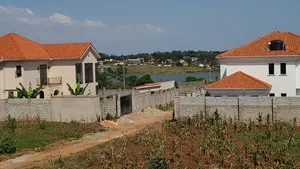 15 Decimals Lake View Land in Entebbe Nkumba