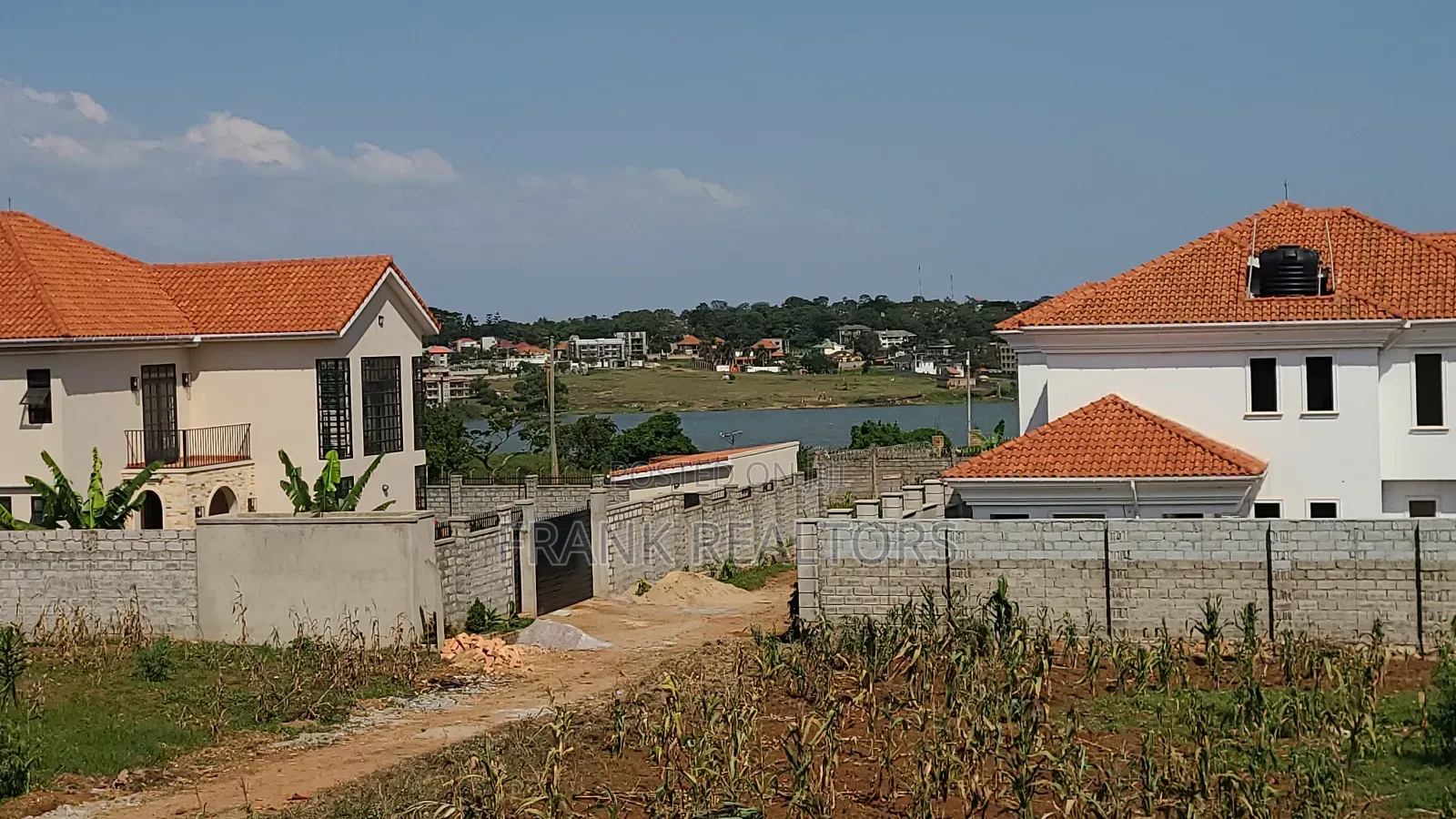 15 Decimals Lake View Land in Entebbe Nkumba