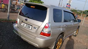 Subaru Forester 2.0 X Trend 2007 Gold