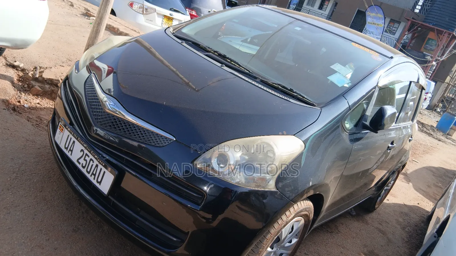 Toyota Ractis 2010 Black