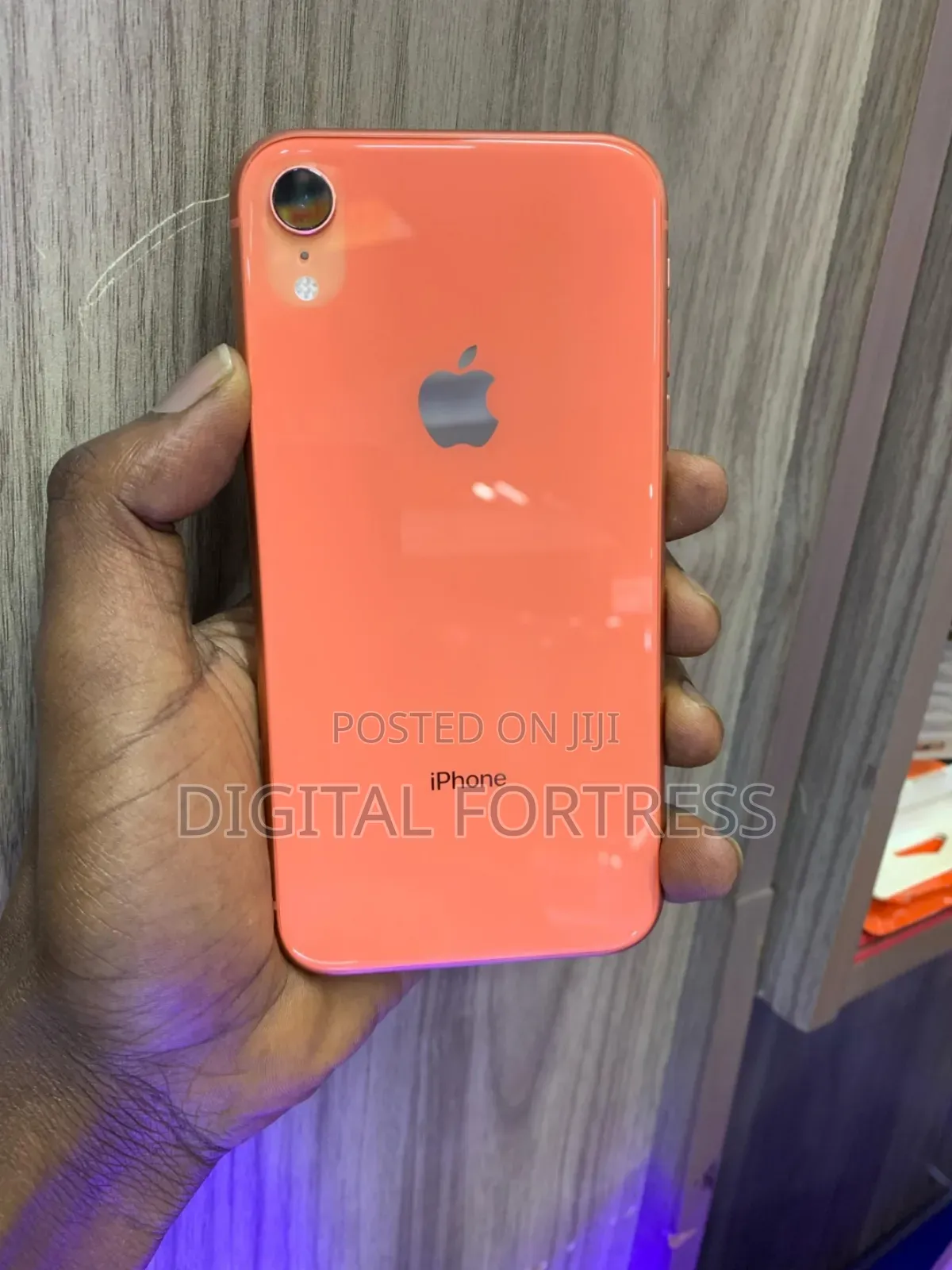 Apple iPhone XR 64 GB Orange