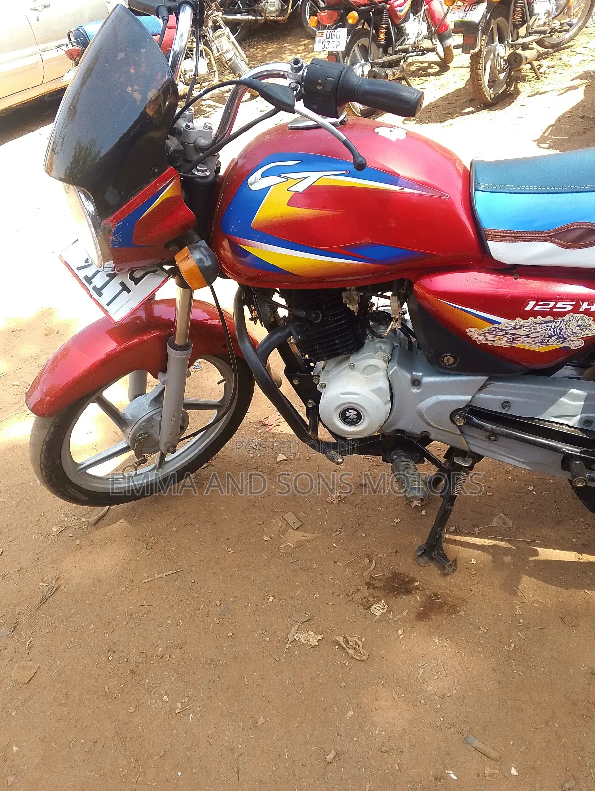 Bajaj Boxer 125 2023 Red