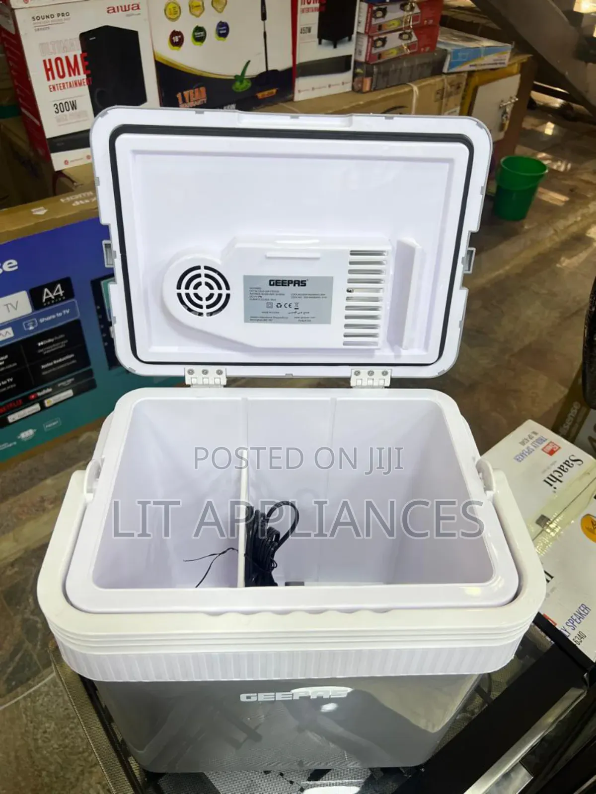 Geepas Car Fridge,Ac/Dc,24l, 2years Warranty , Portable and Durable.