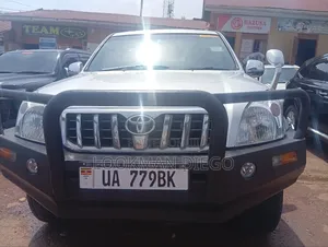 Toyota Land Cruiser Prado 3.0 D-4D 5dr 2006 Silver