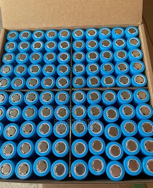 Pair of 3.7v Rechargeable Lithium Ion Battery 18650
