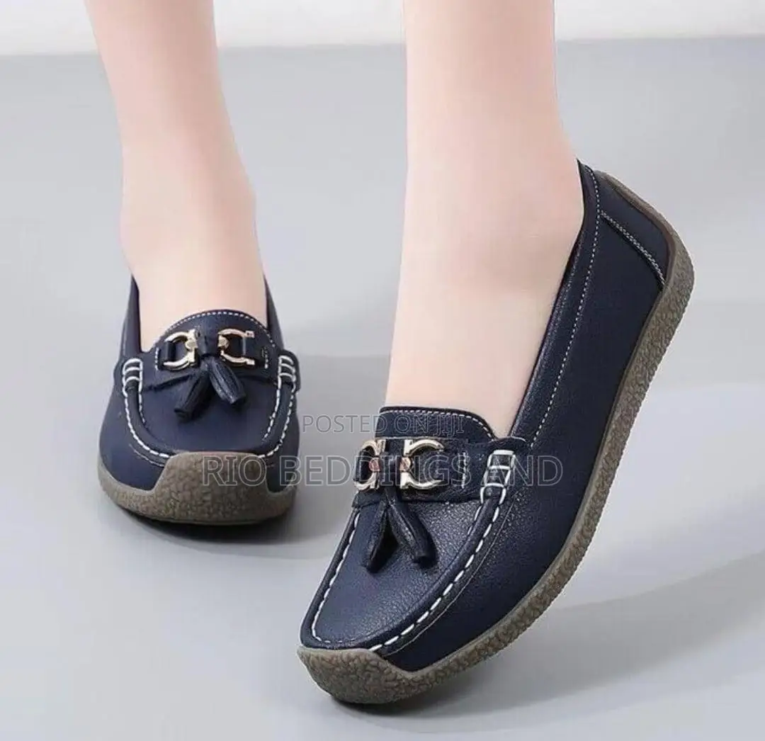 Ladies Moccasin Shoes, All Size Available