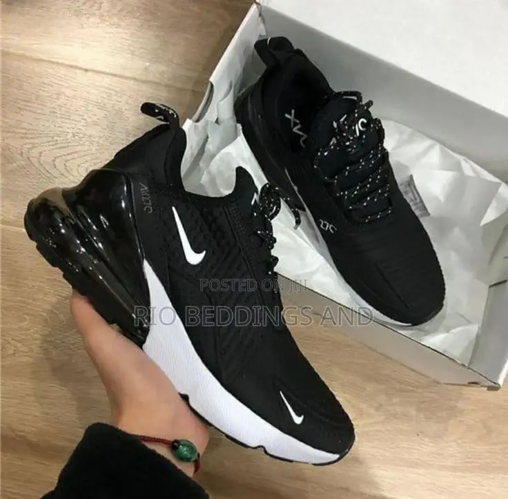 Nike Air27c Sneakers / Available