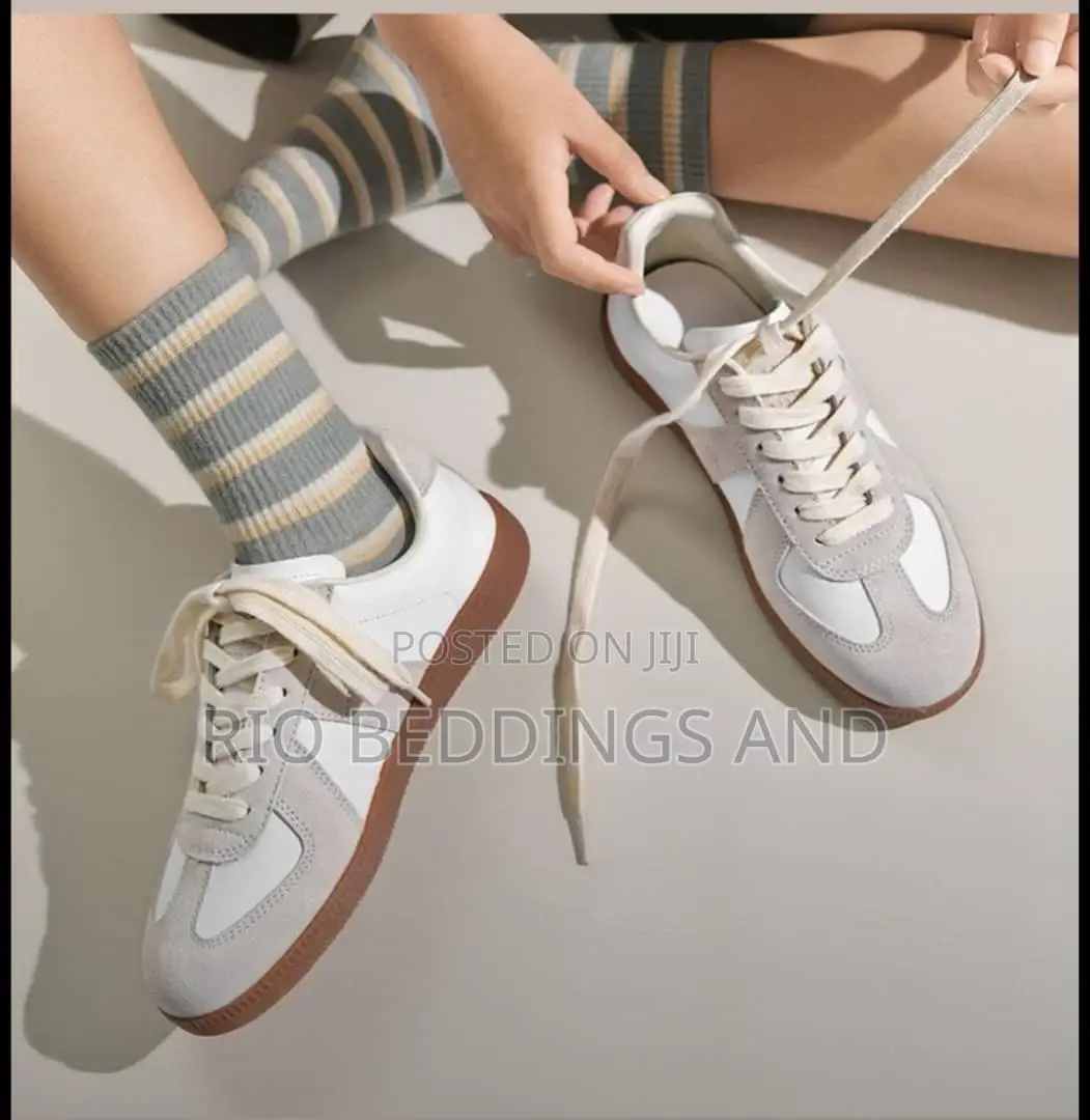 Ladies Sneakers Shoes , Available in All Sizes