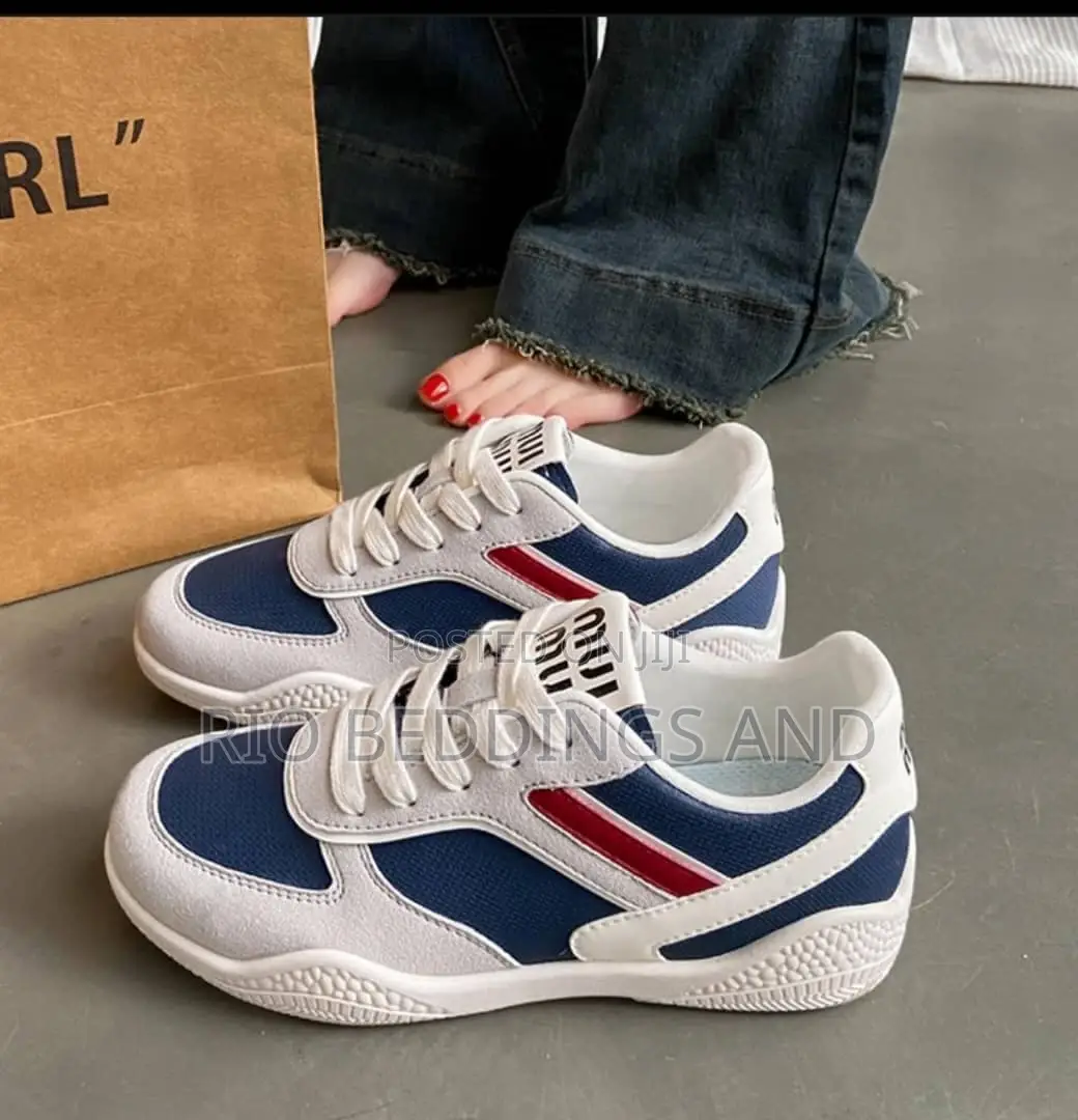 Ladies Sneakers Shoes , Available in All Sizes