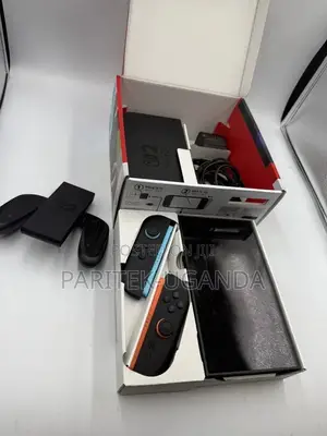 Nintendo Switch 2 Handheld - Bee-001 With Box (Cp)