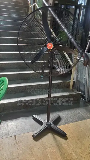30′′ Heavy Industrial Stand Fan – 3-Speed (Black)
